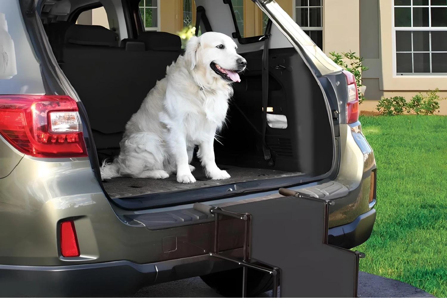 trash bin for Subaru Outback